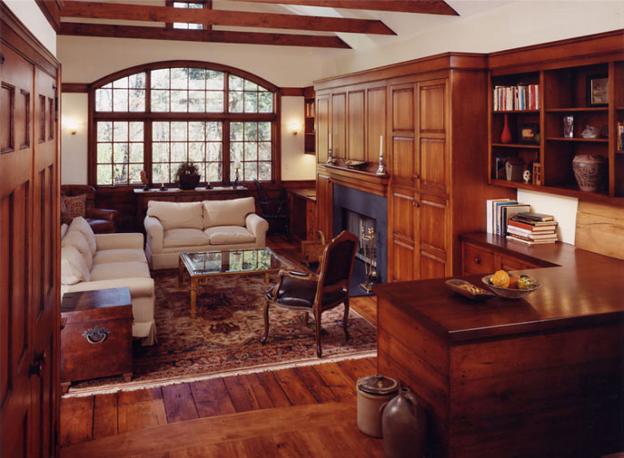 Finished Family Room Woodwork